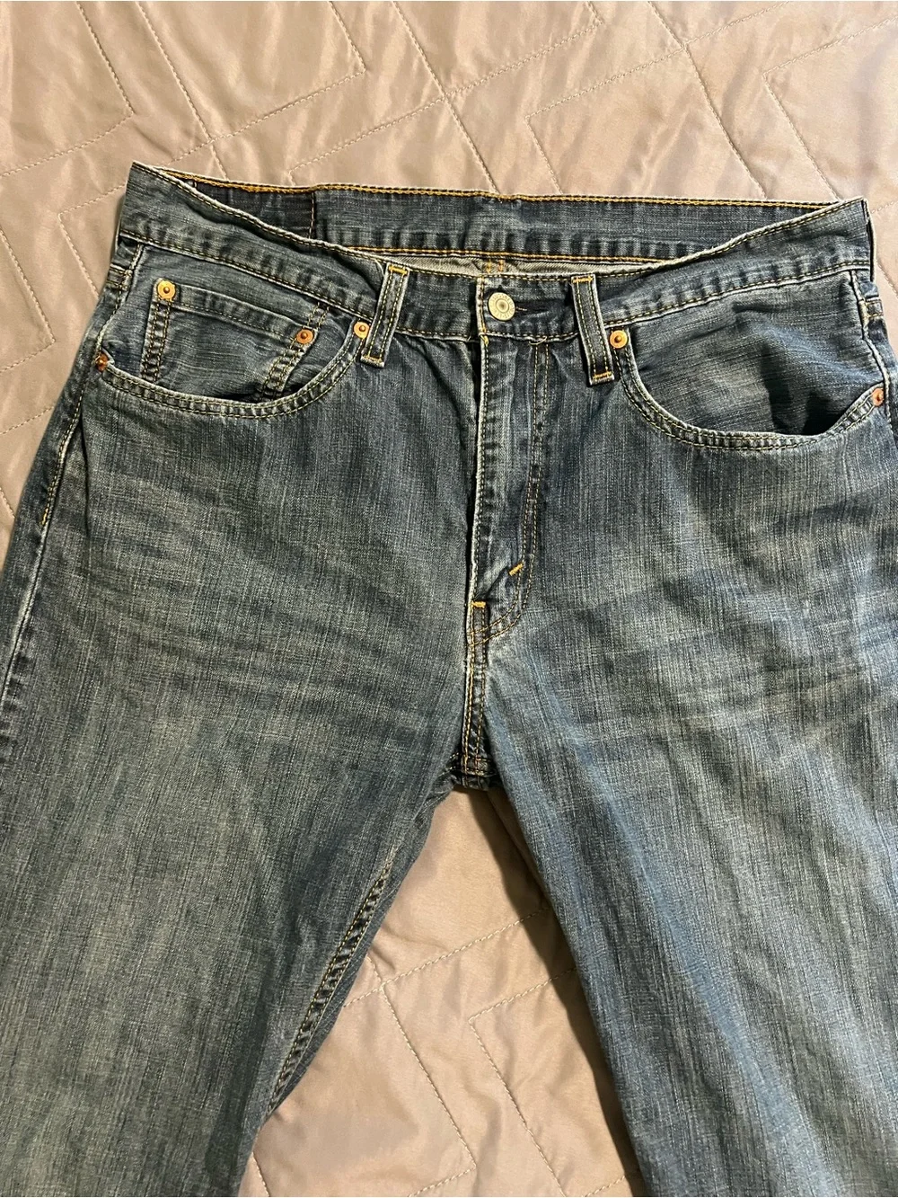Men's Classic Levi’s Blue Denim Jeans